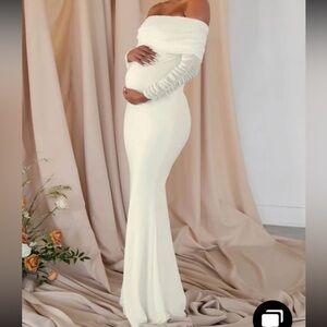 CLUB L LONDON- WHITE MATERNITY RUCHED MESH BARDOT MAXI DRESS
